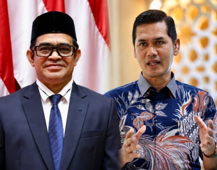M. Nasir (kiri) yang diisukan dicopot dari jabatan Sekda Aceh disandingkan dengan sosok calon penggantinya yang mencuat dalam pemberitaan. (Foto: Dok. Humas Pemerintah Aceh) M. Nasir (kiri) yang diisukan dicopot dari jabatan Sekda Aceh disandingkan dengan sosok calon penggantinya yang mencuat dalam pemberitaan. (Foto: Dok. Humas Pemerintah Aceh)